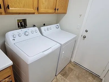 Building Photo - 7620 Hartwell Dr