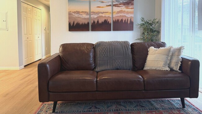 Building Photo - 5401 N Pecos St