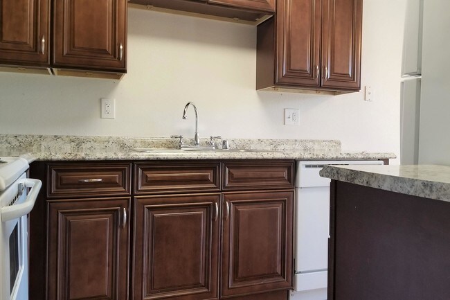 Floorplan - Sun Valley Gardens Apartments | Comfortable Living in El Cajon, CA