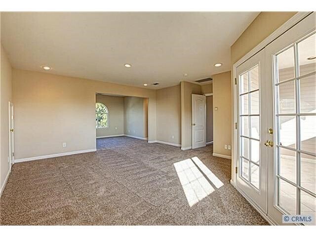 Building Photo - 9351 Russell St