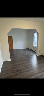Large Master Bedroom 2 closets - 126 Overland St