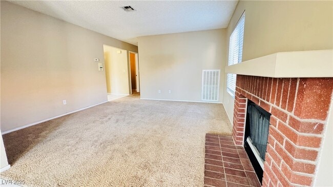 Building Photo - 2525 Wolverton Ave