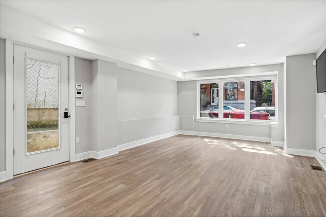 Building Photo - 1511 N 17th St