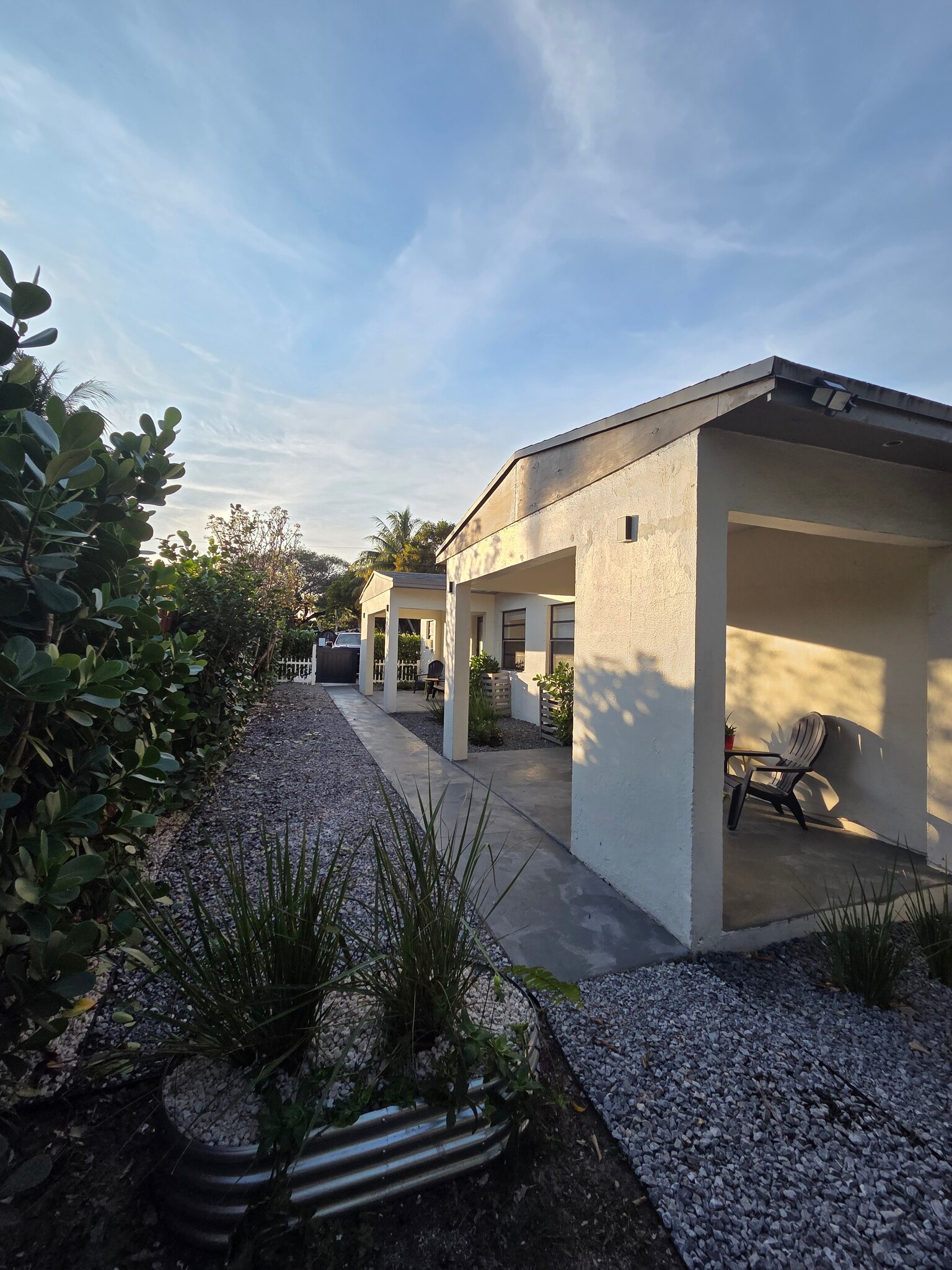 Building Photo - 1110 NW 6th Ave