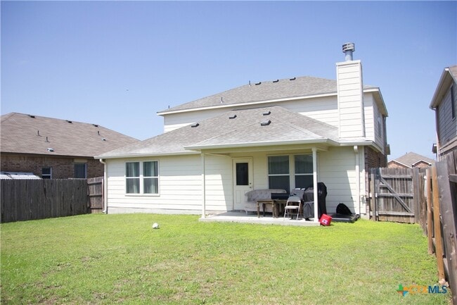 Building Photo - 1321 Daffodil Dr