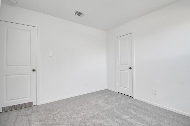 Building Photo - 22760 Hackberry Leaf Dr