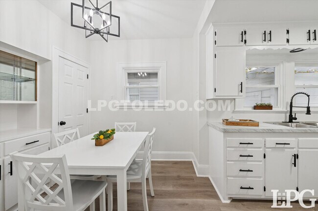 Building Photo - 4113 Packard Rd