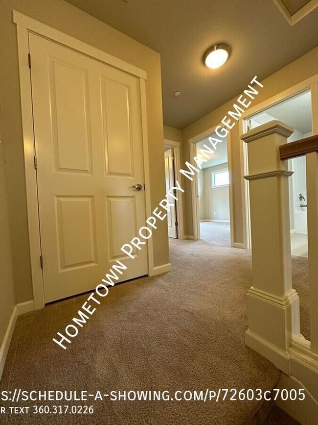 Building Photo - 3 Bedroom 2.5 Bath Condo on Briggs Drive -...