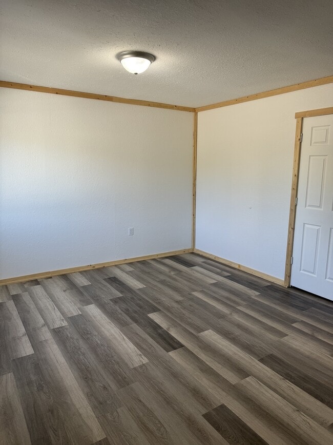 Building Photo - 2881 Elvira Ave