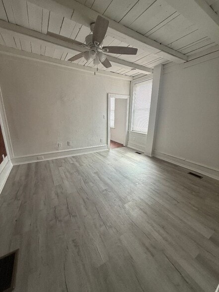 Building Photo - 2083 E Clearfield St