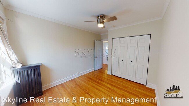 Building Photo - 1311 Monroe St