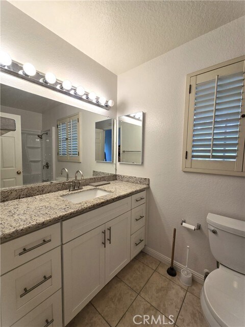 Building Photo - 1319 S Country Way