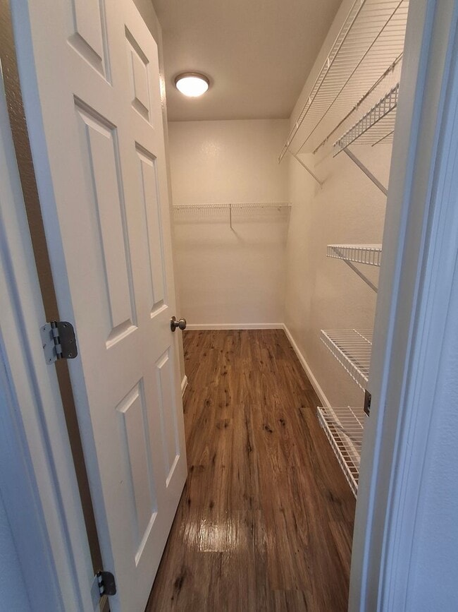 Building Photo - Free November Rent! Beautiful Home in Johnson Ranch! Fully Renovated! Waived Application fee!