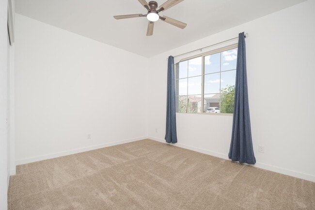 Building Photo - 14844 S 179th Ave