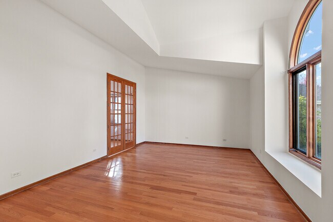 Building Photo - 17709 Peacock Ln