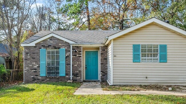 Primary Photo - 306 N 40th Ave