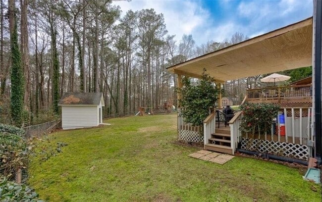 Building Photo - 1201 Holly Hills Dr SW