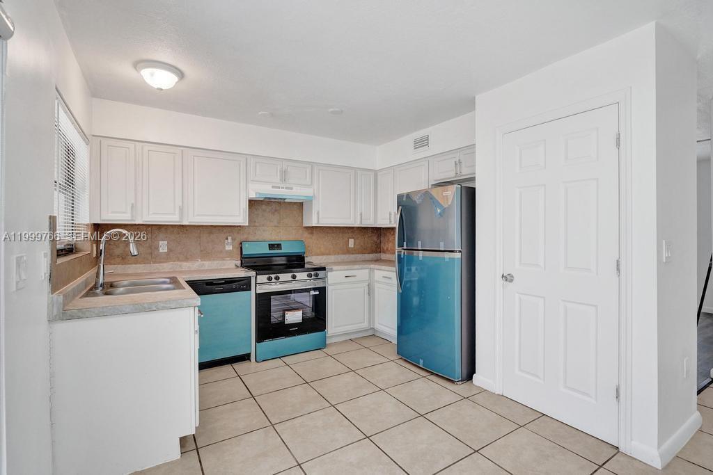 Building Photo - 4511 Treehouse Ln