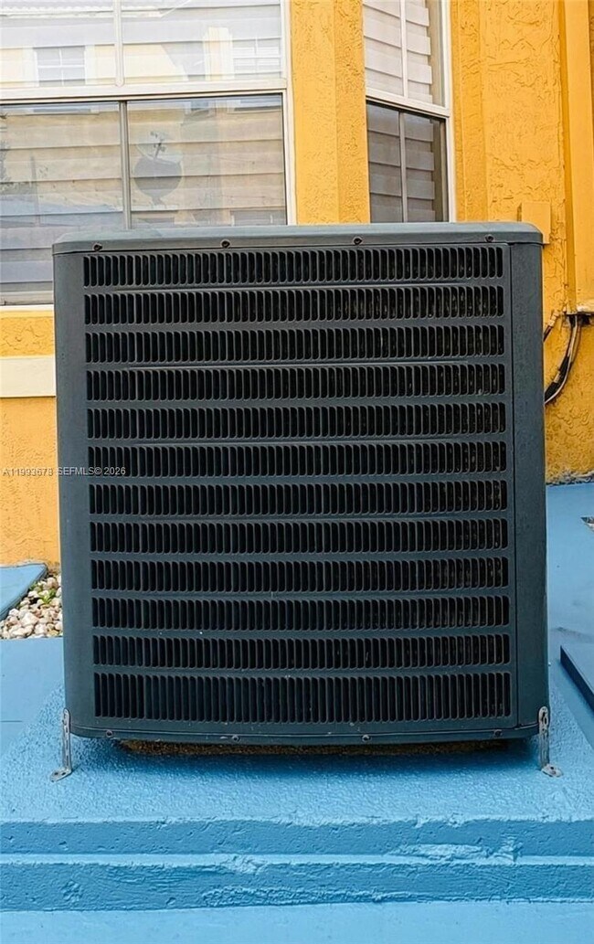 Building Photo - 16603 SW 79th Terrace