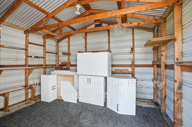 Building Photo - 1106 W Peninsular St