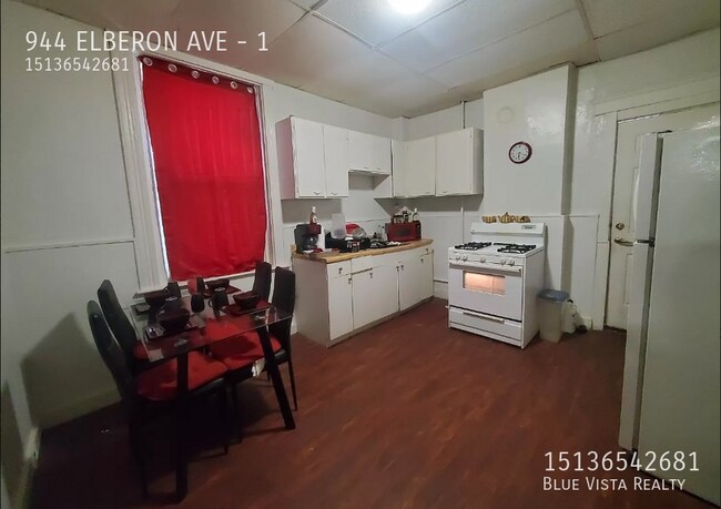 Building Photo - 944 Elberon Ave