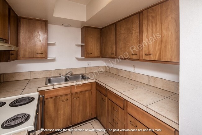 Building Photo - SAND2241