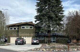 Building Photo - 2304 N Talkington Dr