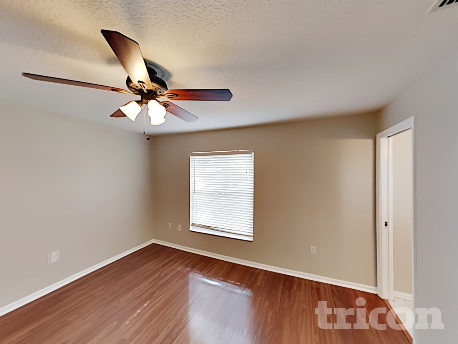 Building Photo - 1403 14th St W