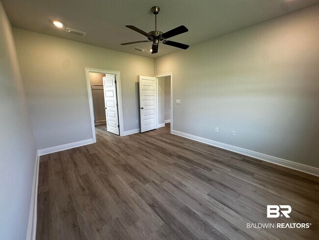 Building Photo - 10162 Lamonica Ln