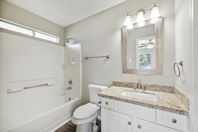 Building Photo - 7347 Parkland Manor Dr