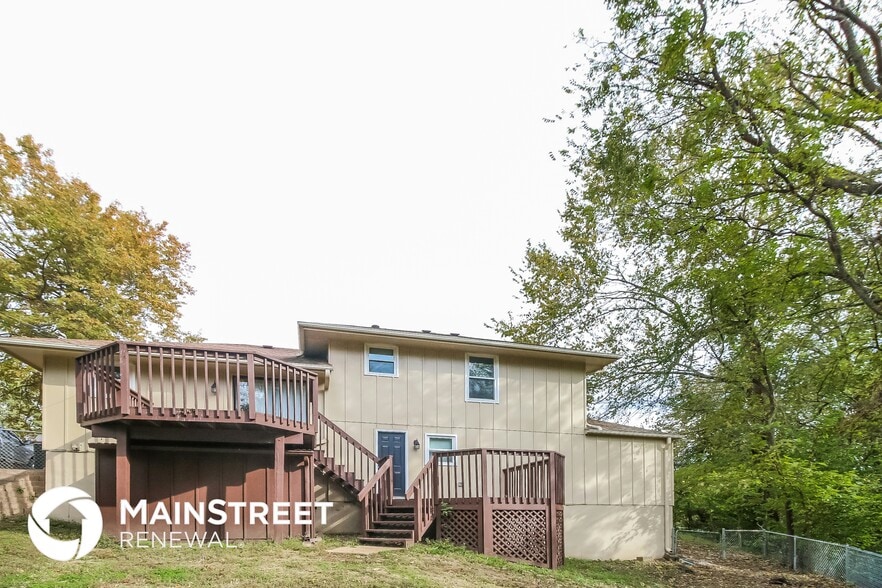 Building Photo - 306 Speck Ave