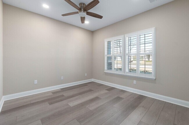 Building Photo - 91 Ridgewind Dr