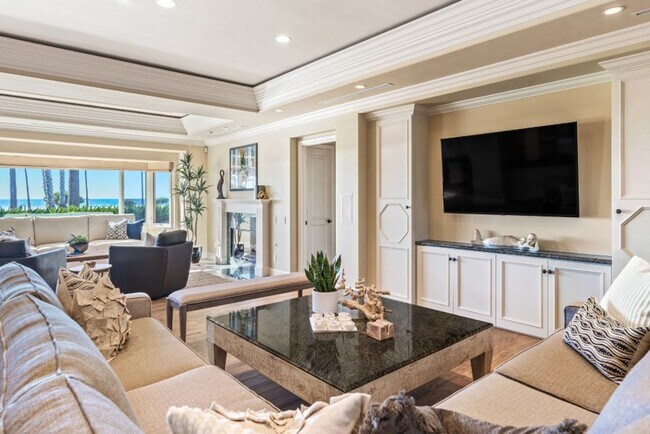 Building Photo - Stunning, Luxury La Jolla Shores Location with Panoramic Ocean Views!!