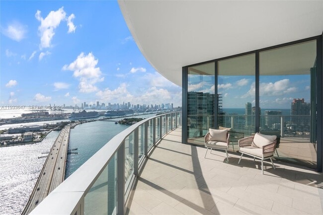 Building Photo - 500 Alton Rd