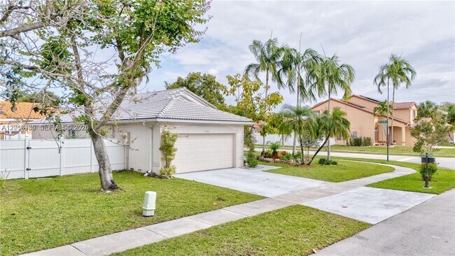 Building Photo - 17851 NW 19th St