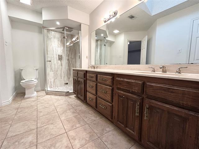 Building Photo - 1537 High Crest Ct