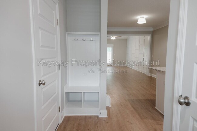 Building Photo - 4508 Chestnut Trl