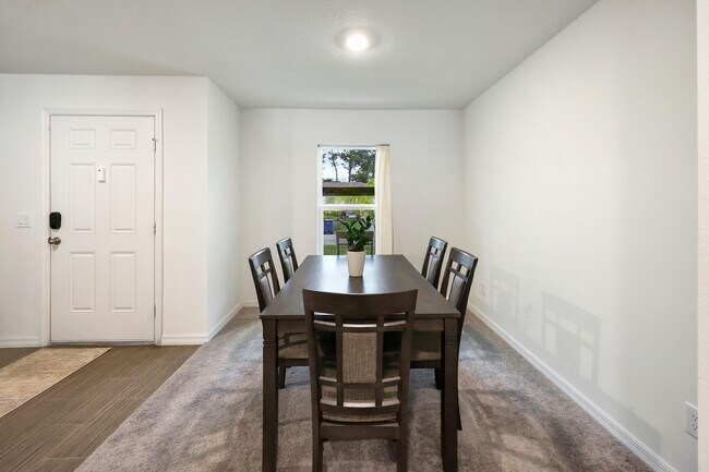 Building Photo - 1316 Gibralter St SW