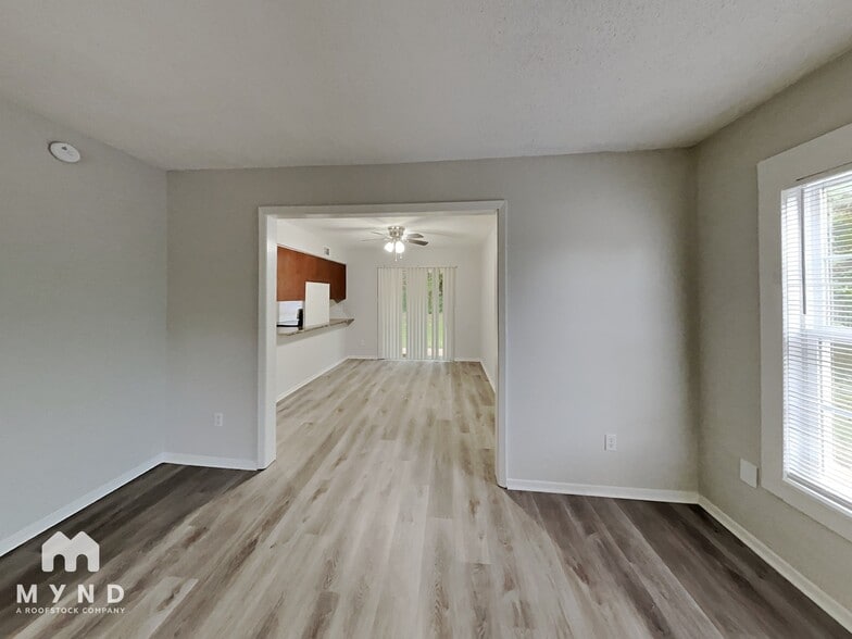 Building Photo - 3887 Brandy Ave