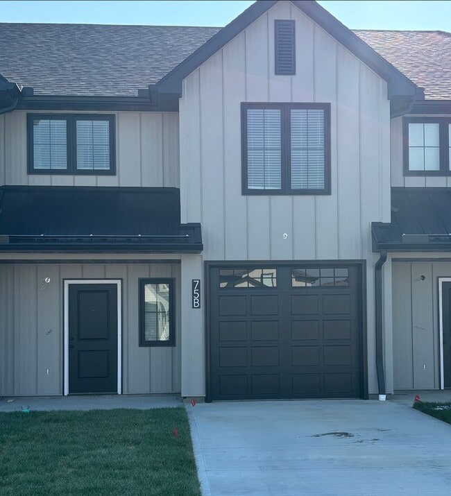 Building Photo - 75 SE 361st Rd