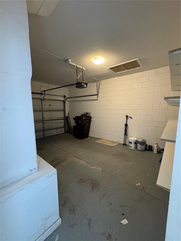 Building Photo - 3120 River Branch Cir