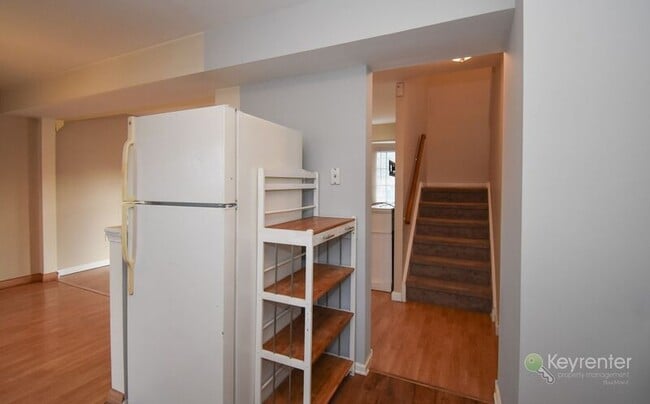 Building Photo - 2585 Jean Dr