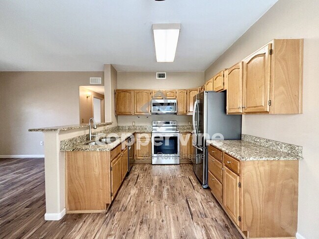 Building Photo - 1110 Opal St