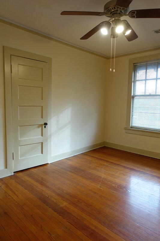 Building Photo - 1708 S Spring St