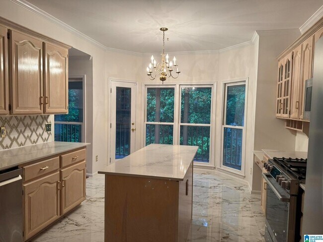 Building Photo - 2512 Christie Cir