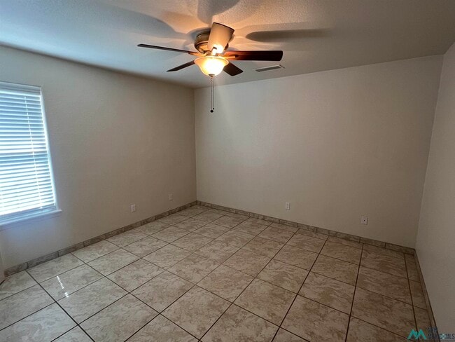 Building Photo - 2007 W Jacobs Ave