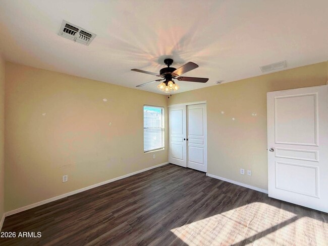 Building Photo - 1727 E Joseph Way