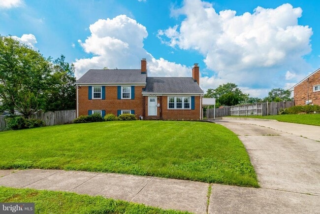 Primary Photo - 7623 Arlen St