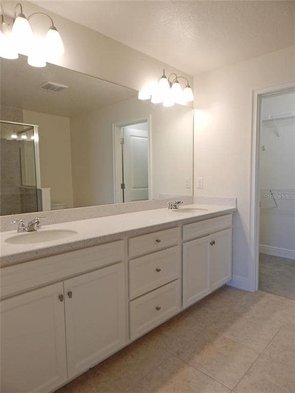 Building Photo - 10115 Newel Valley Loop