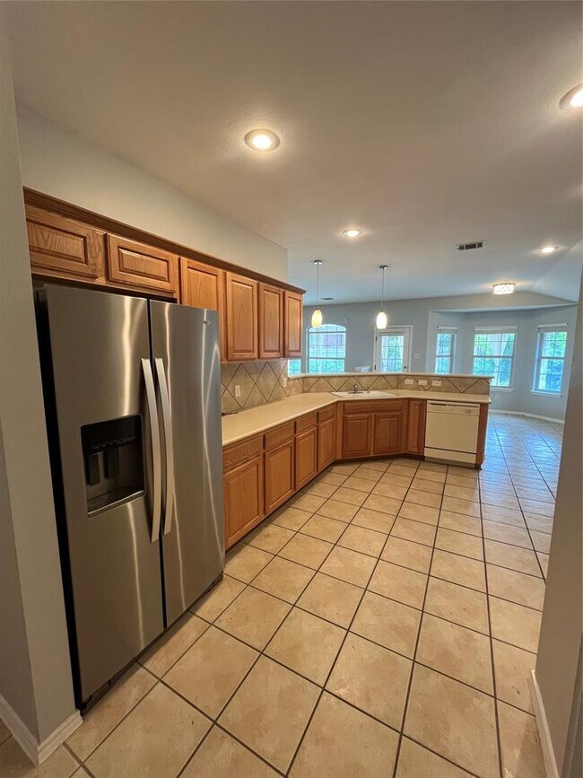 Building Photo - 14525 Ballimamore Dr